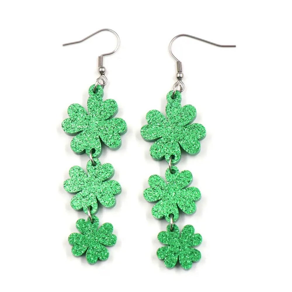 St Patrick’s Day Shamrock ☘️ Earrings